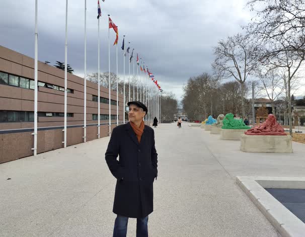 day11-flags-opera-house-jamil