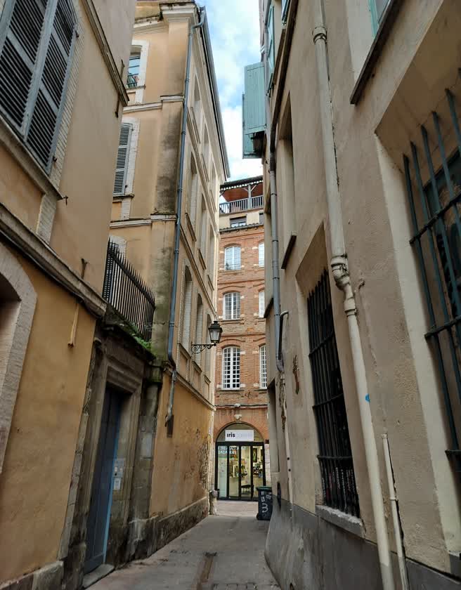 day16-street-scape-2