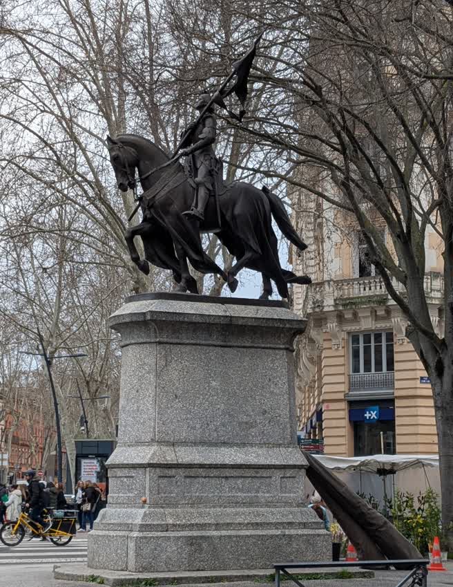 day17-jean-darc-statue