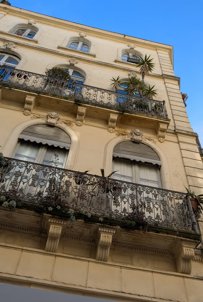 day19-balconies
