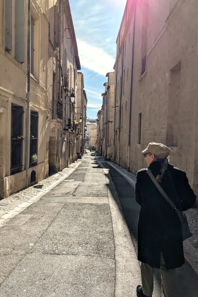 day19-jonell-street-sun
