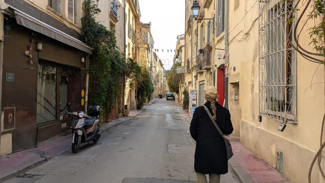 day19-jonell-street-wide