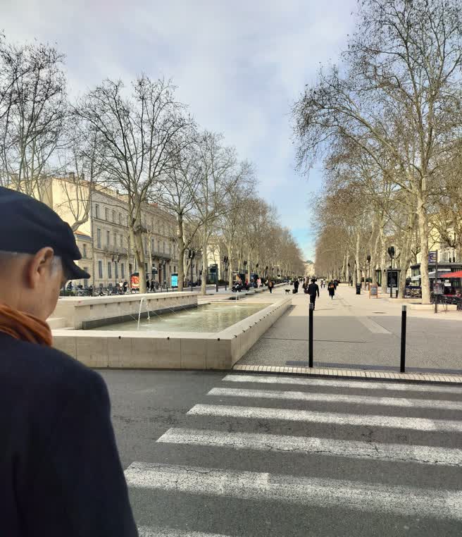 day21-across-from-gare